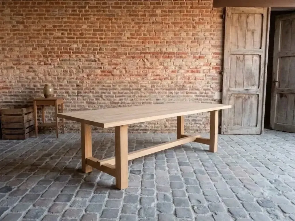 Eiken klooster tafel Bouillon